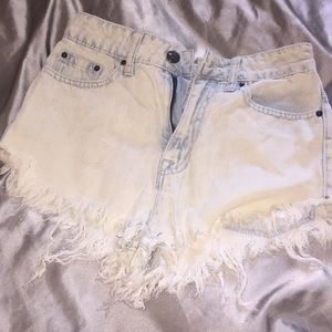 High waisted shorts super faded wash